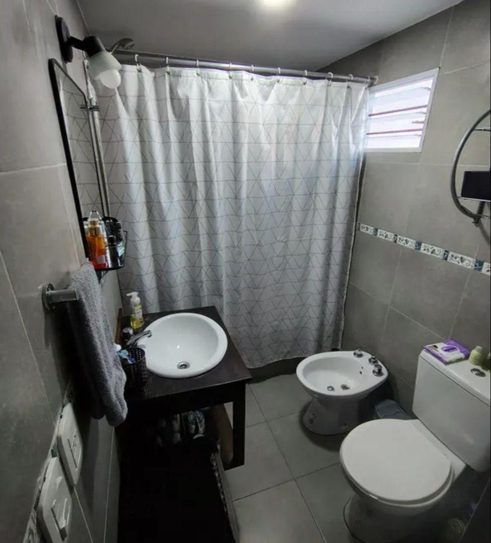 Foto de Departamento 2 ambientes con cochera y terraza en Morón, imagen 5