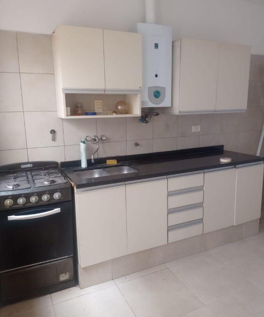 Foto de PH 3 ambientes con patio, terraza y cochera — Ramos Mejía — SIN EXPENSA, imagen 1