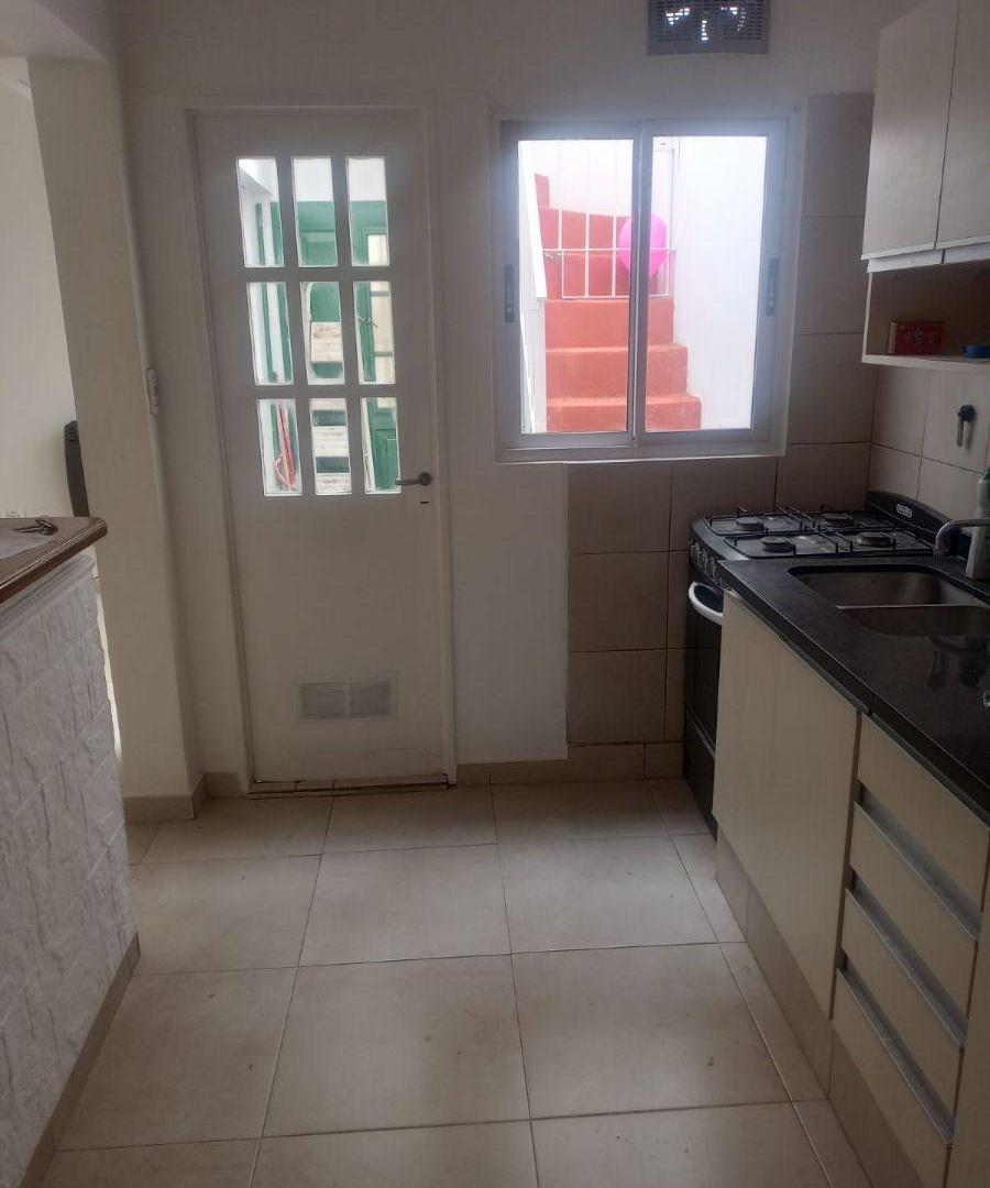 Foto de PH 3 ambientes con patio, terraza y cochera — Ramos Mejía — SIN EXPENSA, imagen 3