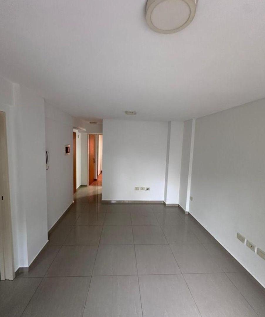 Foto de DEPARTAMENTO 2 AMBIENTES EN ALQUILER CON COCHERA – MORÓN, imagen 3