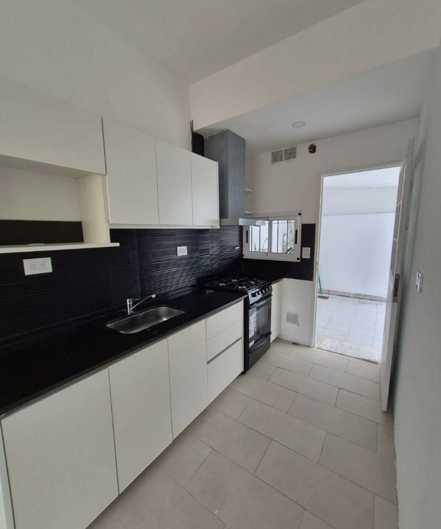 Foto de PH 3 AMBIENTES A ESTRENAR CON PATIO, JARDÍN Y COCHERA – RAMOS MEJÍA, imagen 2