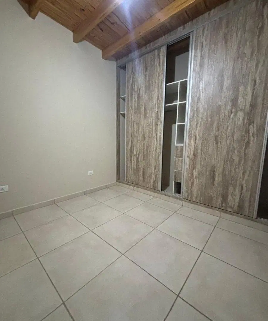 HERMOSO DEPARTAMENTO EN ALQUILER - EN EXCELENTE ZONA DE GUAYMALLEN 2