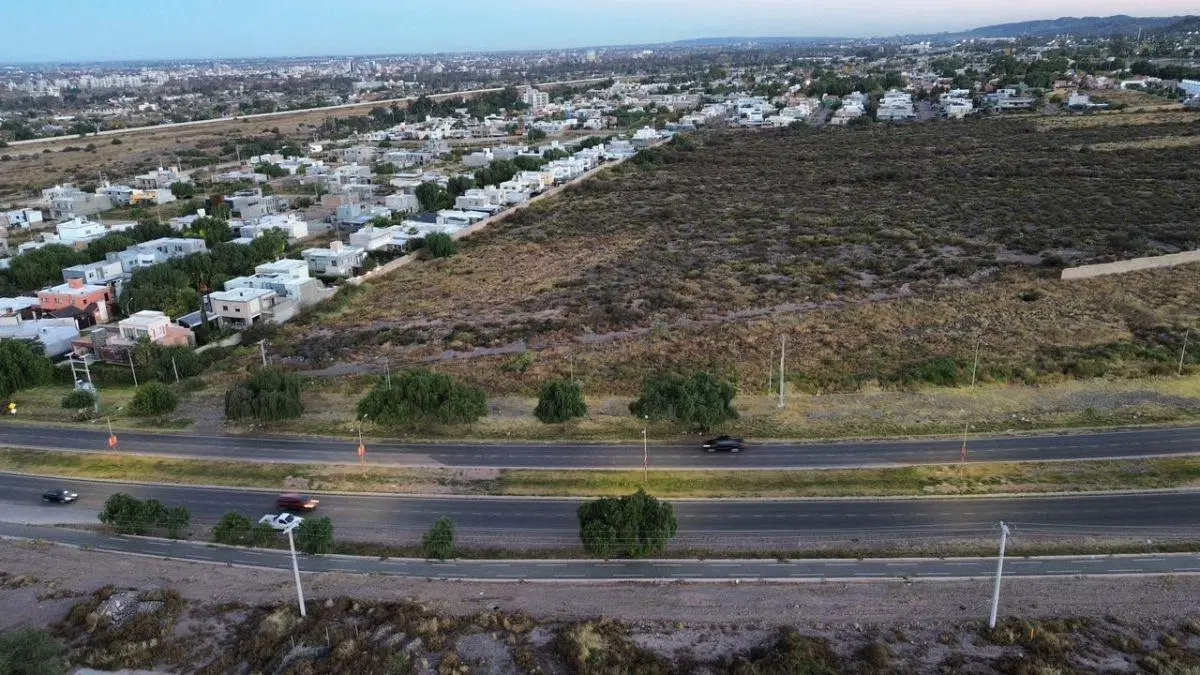 IMPORTANTE TERRENO EN VENTA PARA DESARROLLO INMOBILIARIO – EL CHALLAO, MENDOZA/SELLS IMPORTANT LAND 2