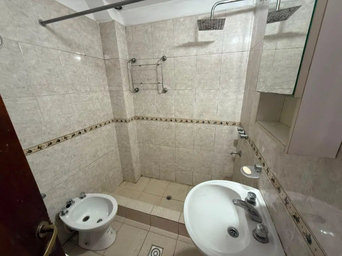 Departamento de 1 Dormitorio con Balcón y Cochera en Venta – Godoy Cruz 1