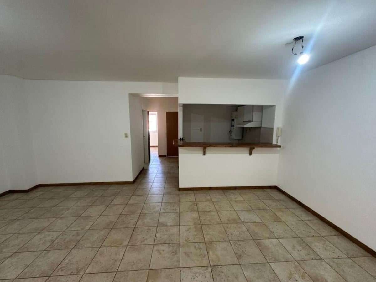 Foto de ALQUILER DEPARTAMENTO 2 DORMITORIOS - CAPITAL MENDOZA, imagen 2