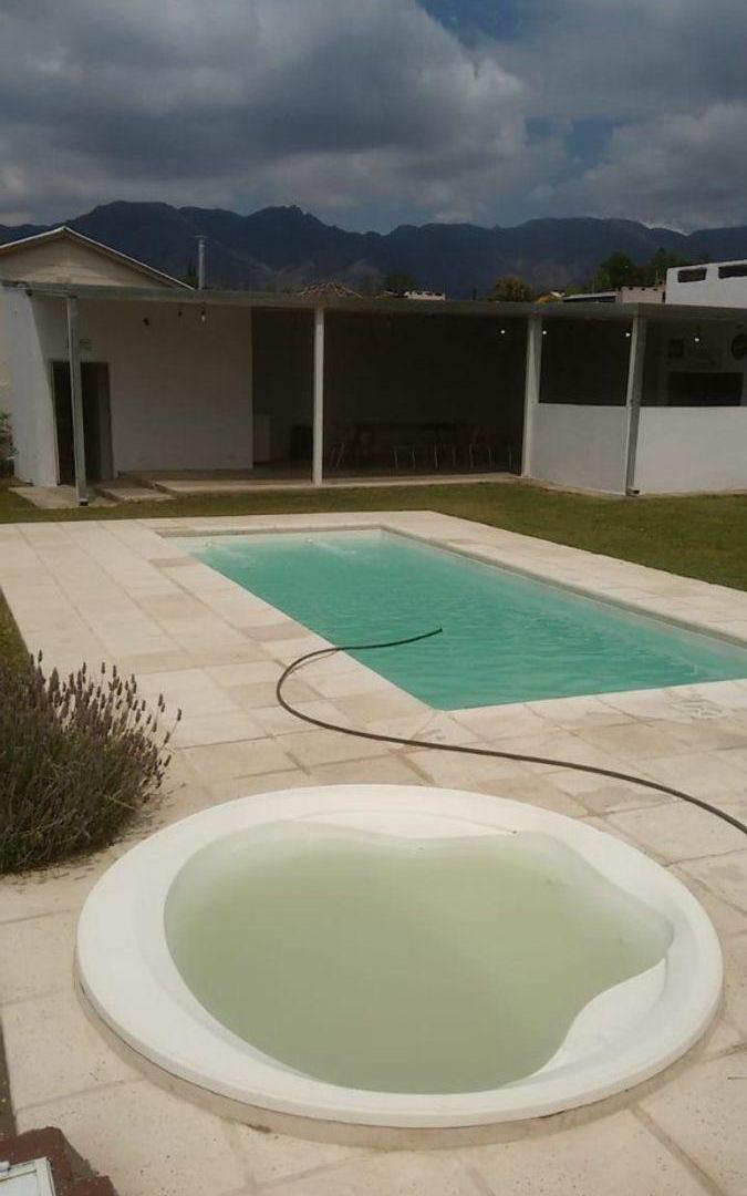 Foto de PROPIEDAD EN VENTA SOBRE RUTA 82 – PILETA, JACUZZI Y QUINCHO, imagen 4
