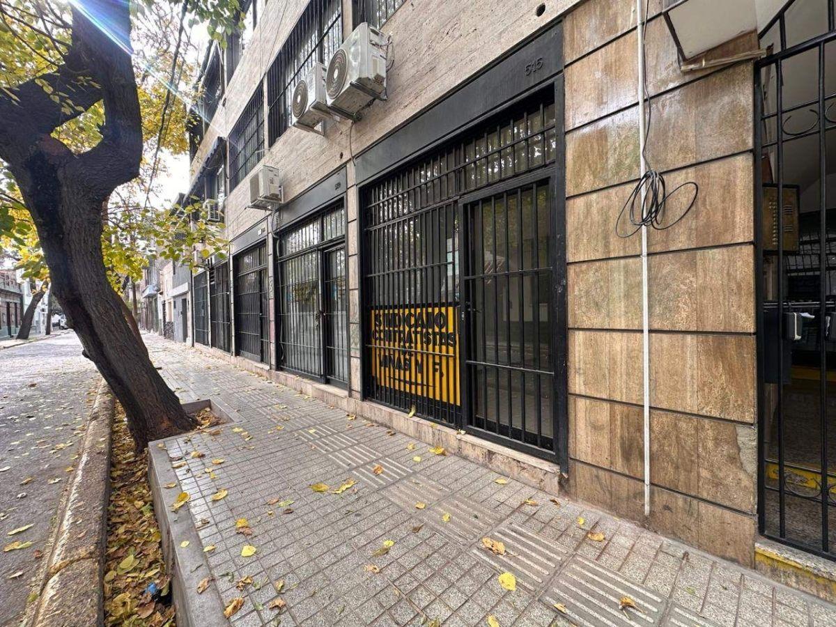 Foto de LOCALES COMERCIALES EN VENTA – ZONA TRIBUNALES, imagen 1