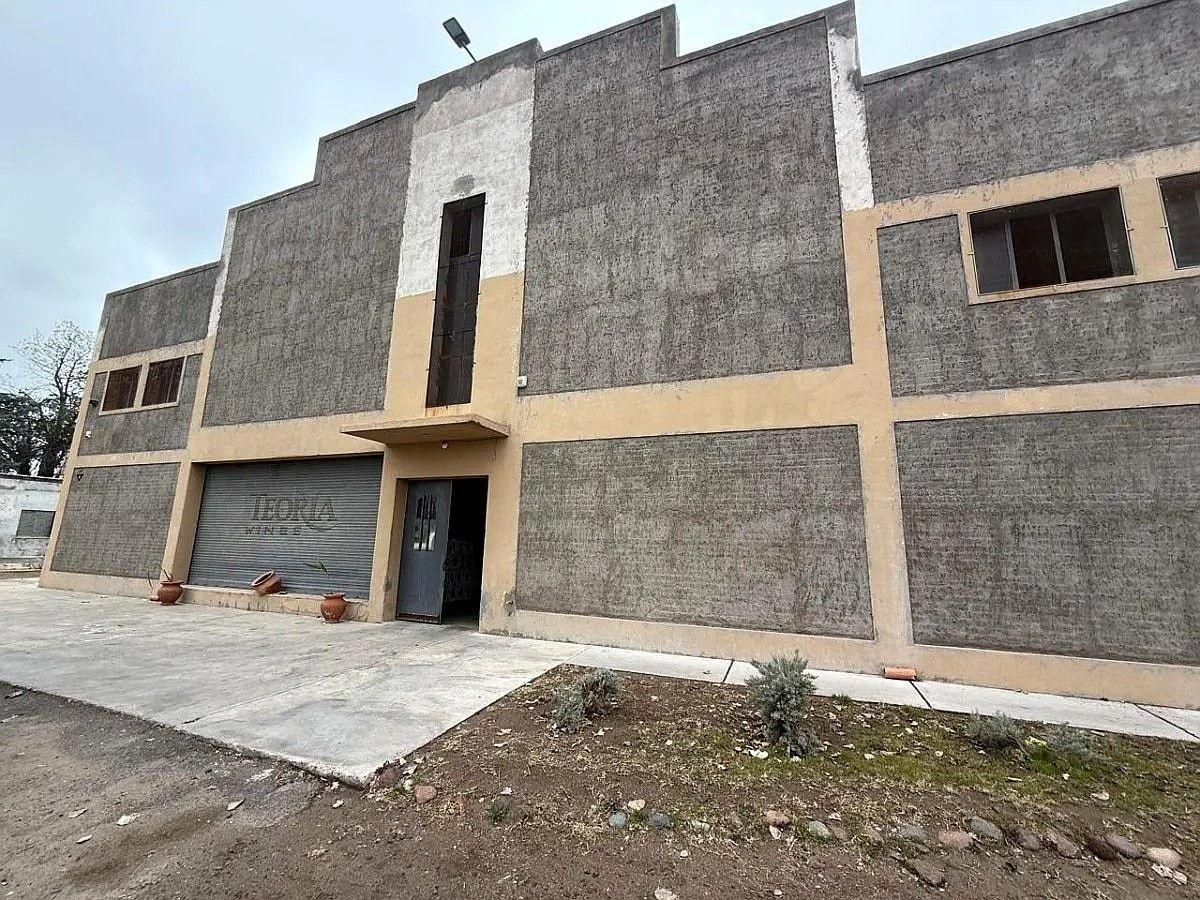 Foto de BODEGA DE 2.4 L - 6.883 m² , JUNIN, imagen 1