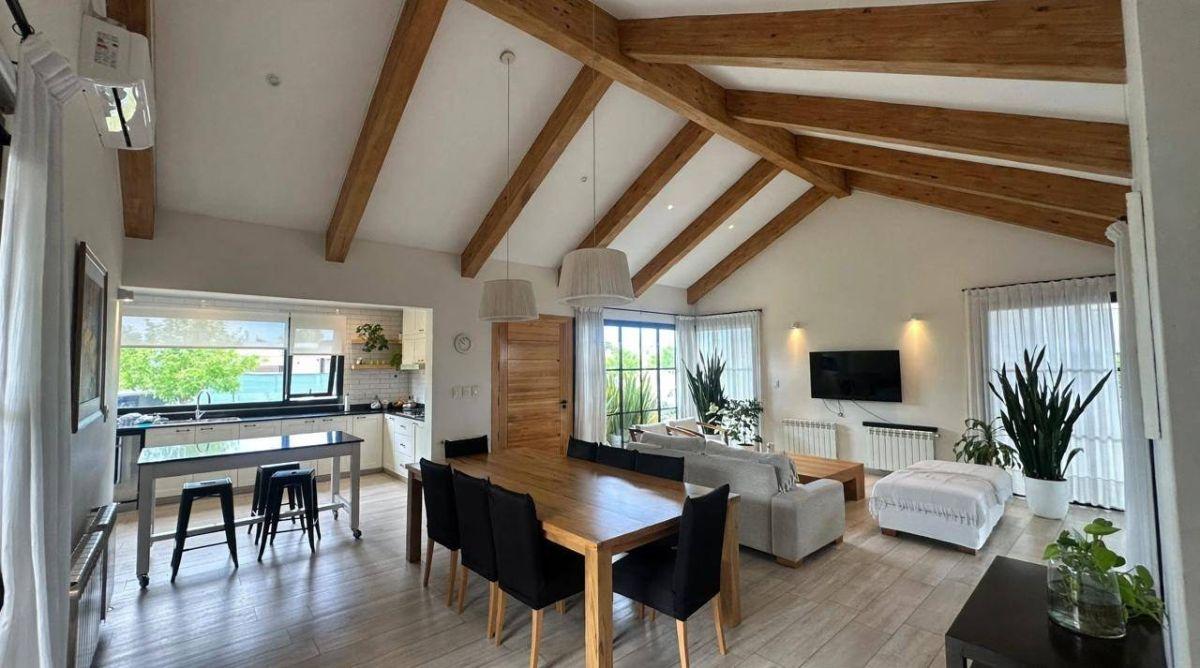 Foto de EXCLUSIVA CASA EN VENTA – BARRIO PRIVADO TIERRAS ALTAS – LUJÁN DE CUYO, imagen 4