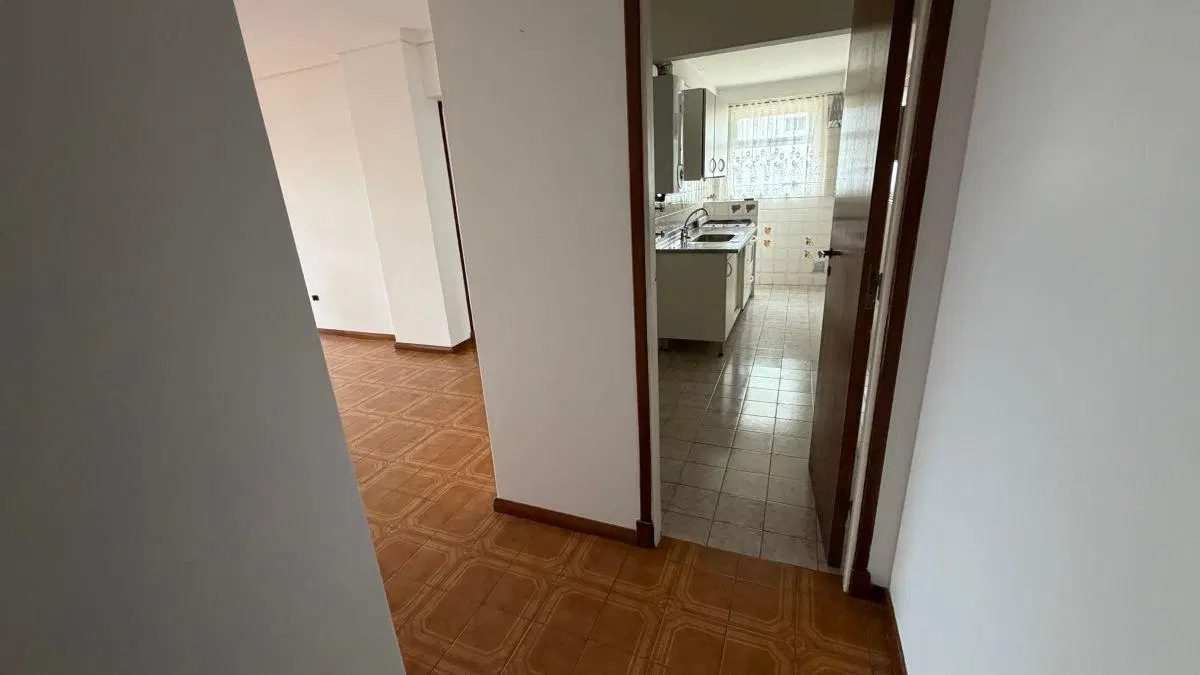 ALQUILER DEPARTAMENTO 2 AMBIENTES CON BALCÓN AL FRENTE - ZONA PLAZA MITRE 3