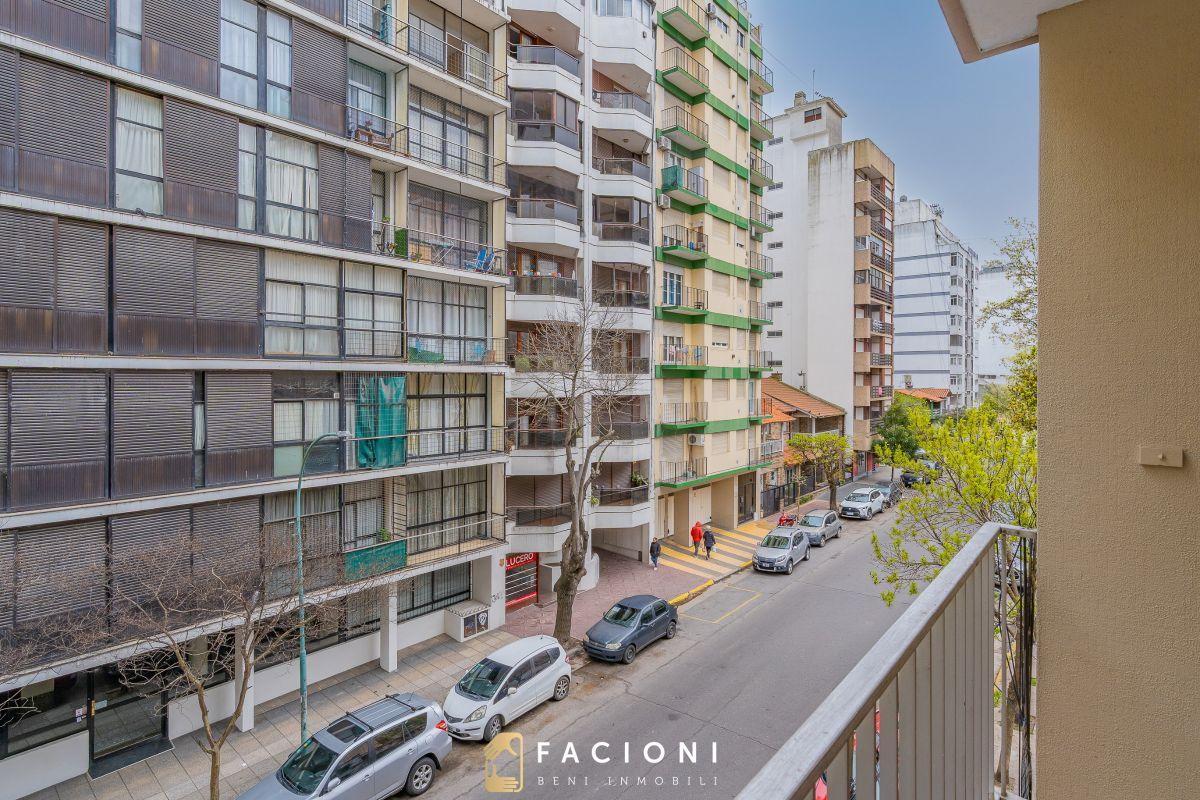 Foto de DEPARTAMENTO 2 AMBIENTES TOTALMENTE RECICLADO - ZONA SHOPPING ALDREY, imagen 5