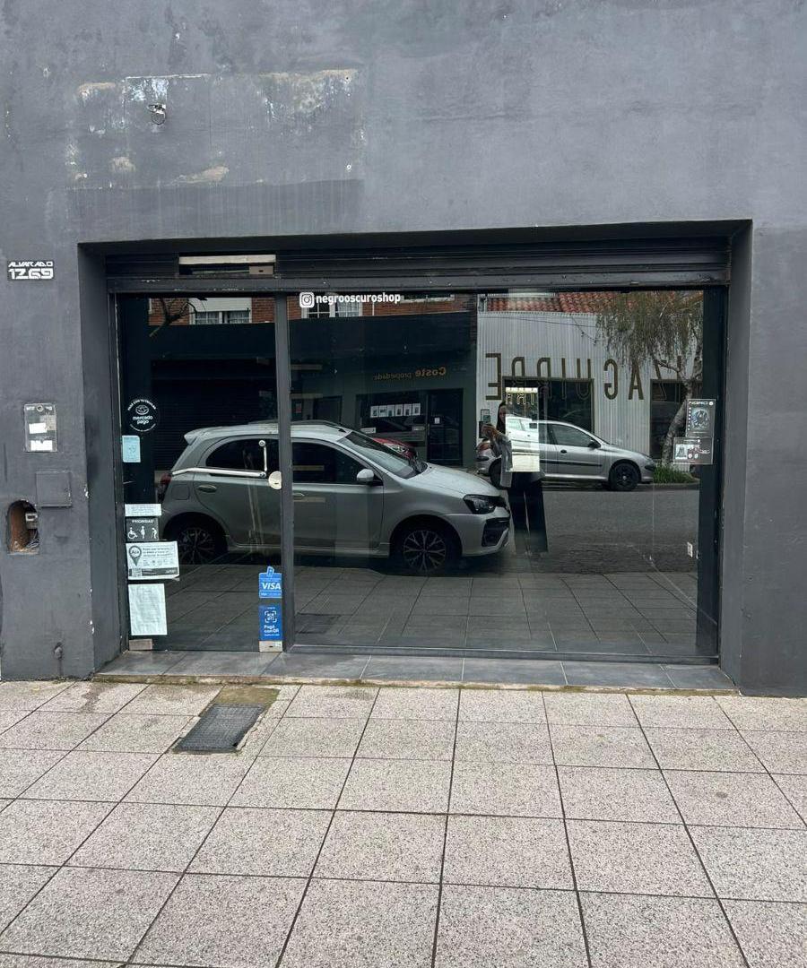 Foto de LOCAL EN ALQUILER - ZONA GUEMES, imagen 1