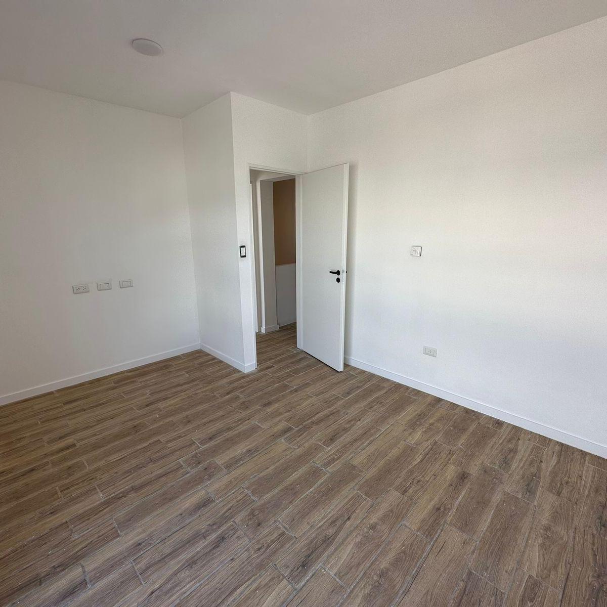 Duplex en Venta en El Quimilar 2