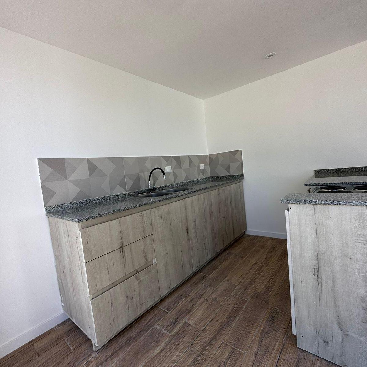 Duplex en Venta en El Quimilar 4