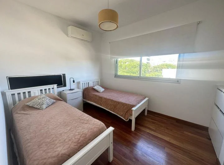 Departamento en  Alquiler Temporal. 16 y 45 5