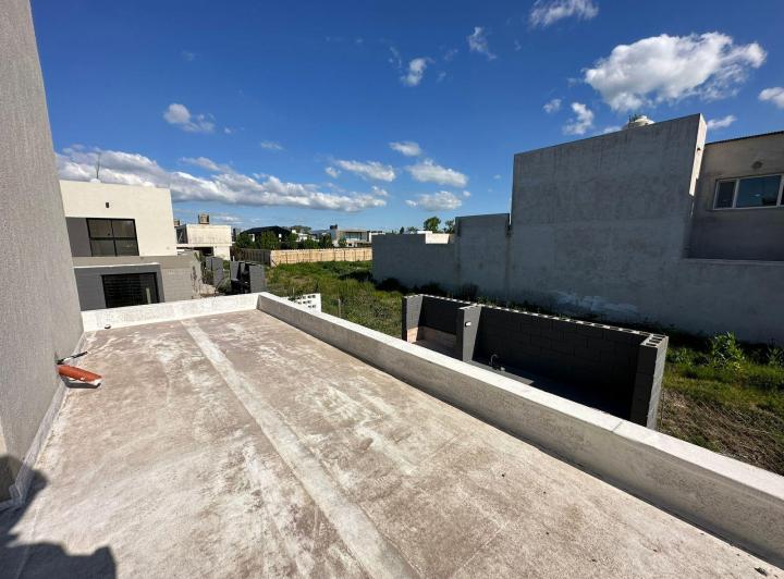 Duplex en venta en El Quimilar 4