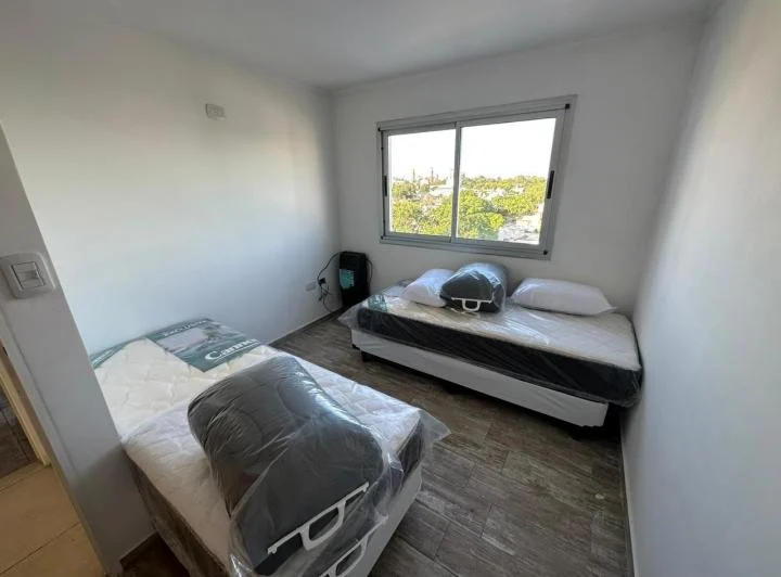 Departamento en  Alquiler con Muebles. 19 e/ 68 y 69 1