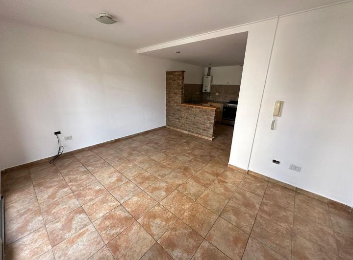 Departamento en  Alquiler un Dormitorio. 43 e/ 7 y 8 3