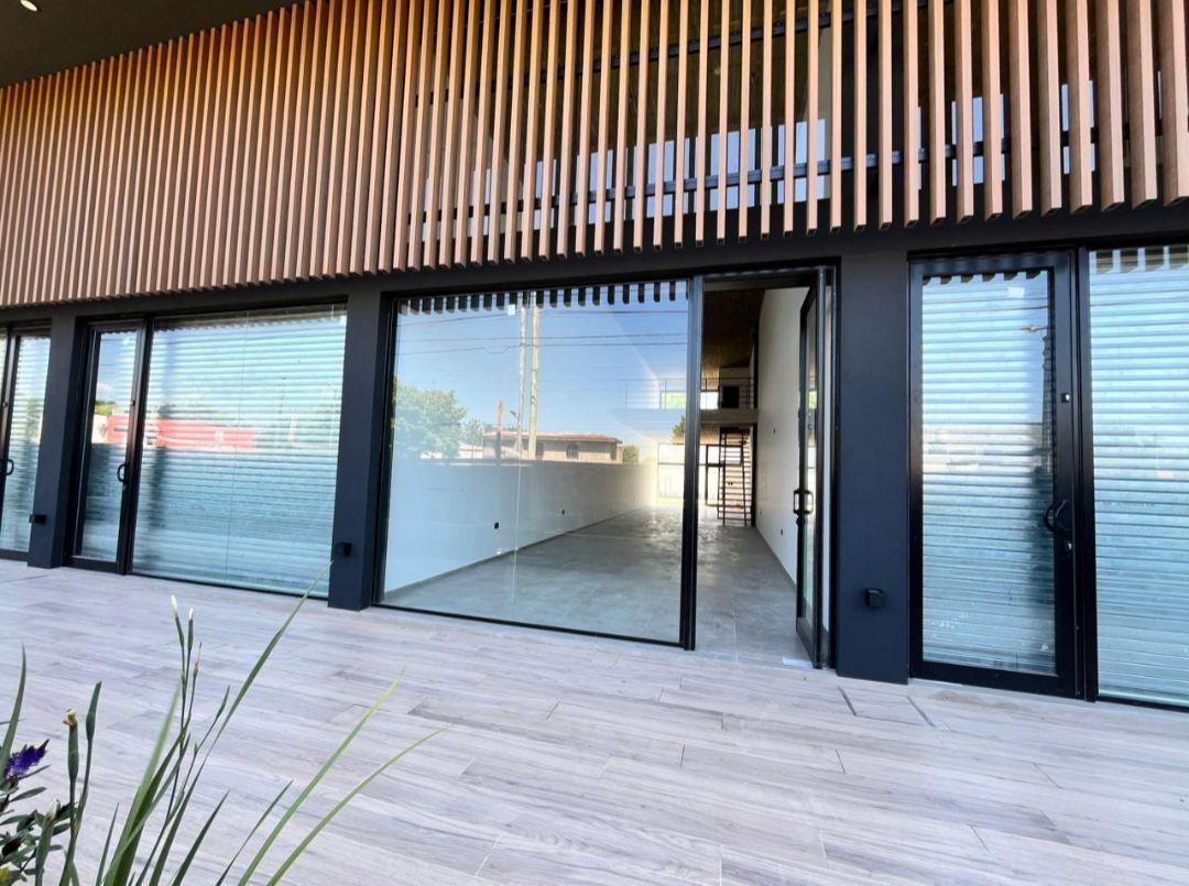 Local en alquiler Avenida 31 e/ 507 y 508