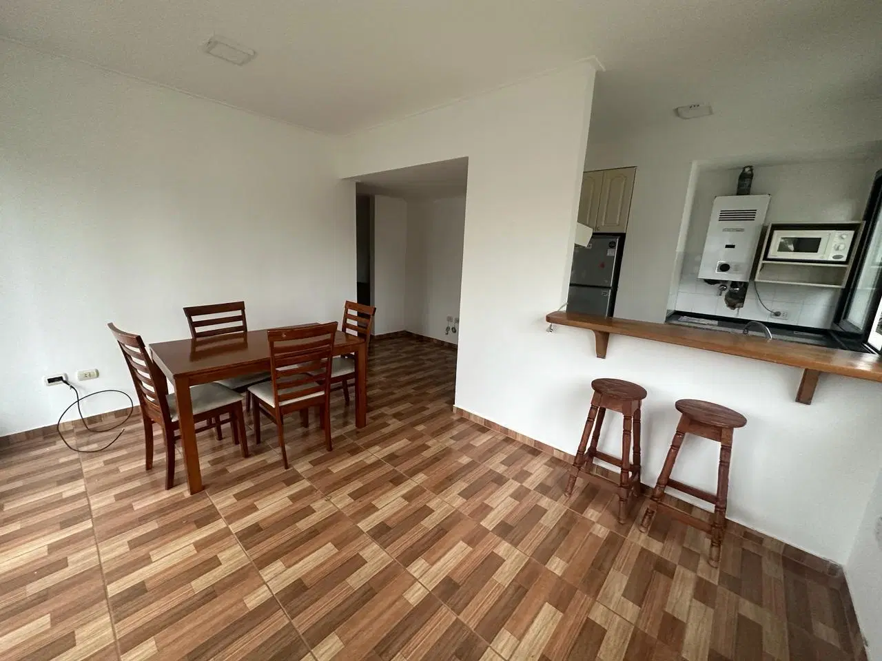 Departamento en  Alquiler con Muebles. Diag. 79 E/ 54 y 55 4