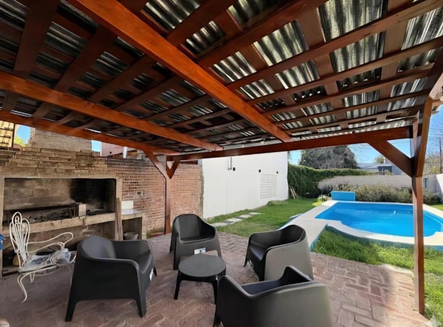 Foto de Casa en venta 524 esquina 22, imagen 4
