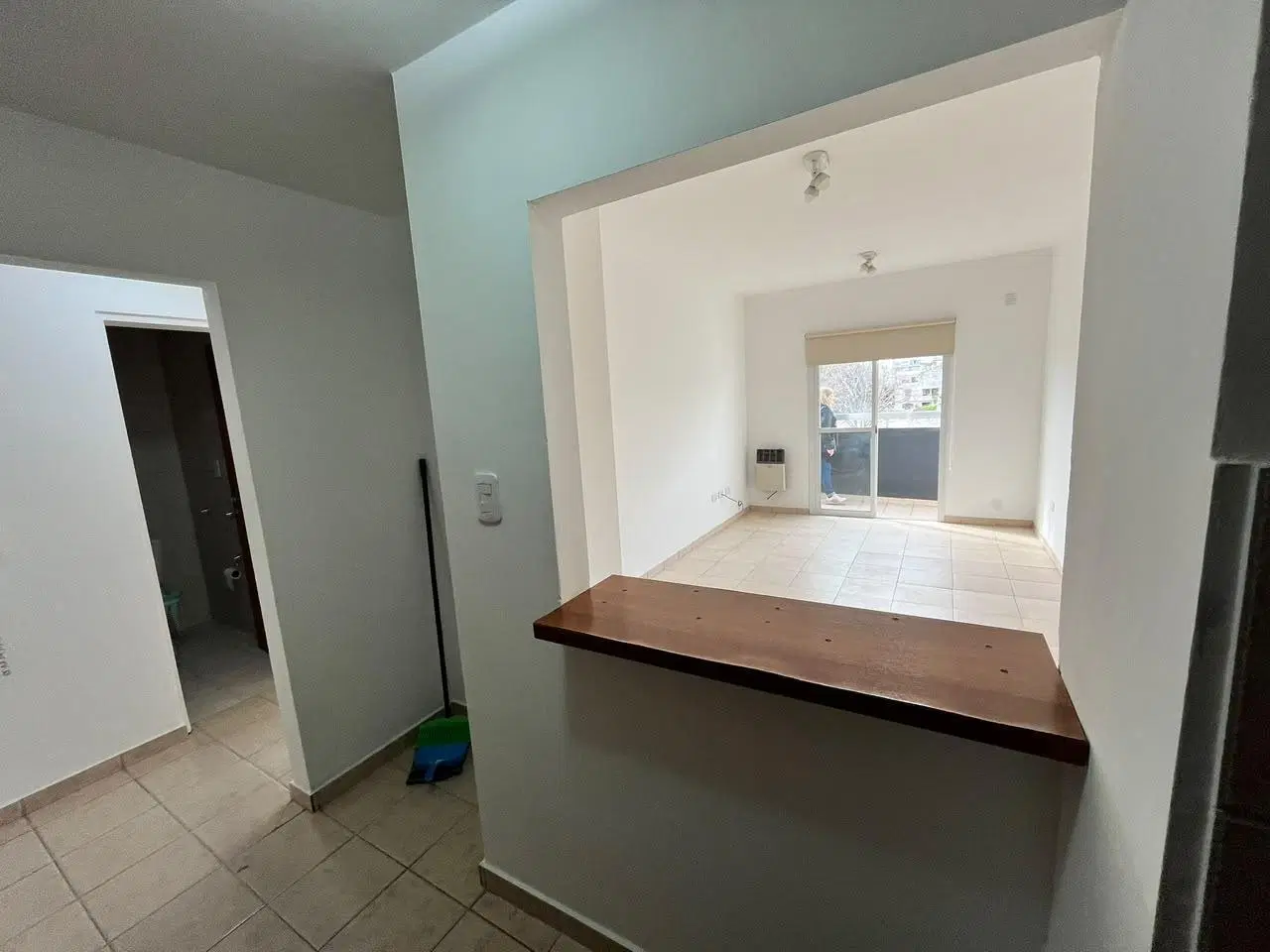 Se alquila departamento de 1 dormitorio 7 e/ 32 y 33 2