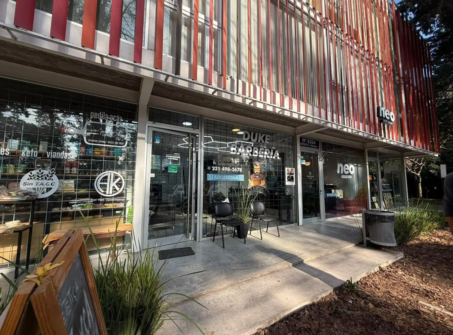 LOCAL en venta camino general Belgrano 478 bis 2