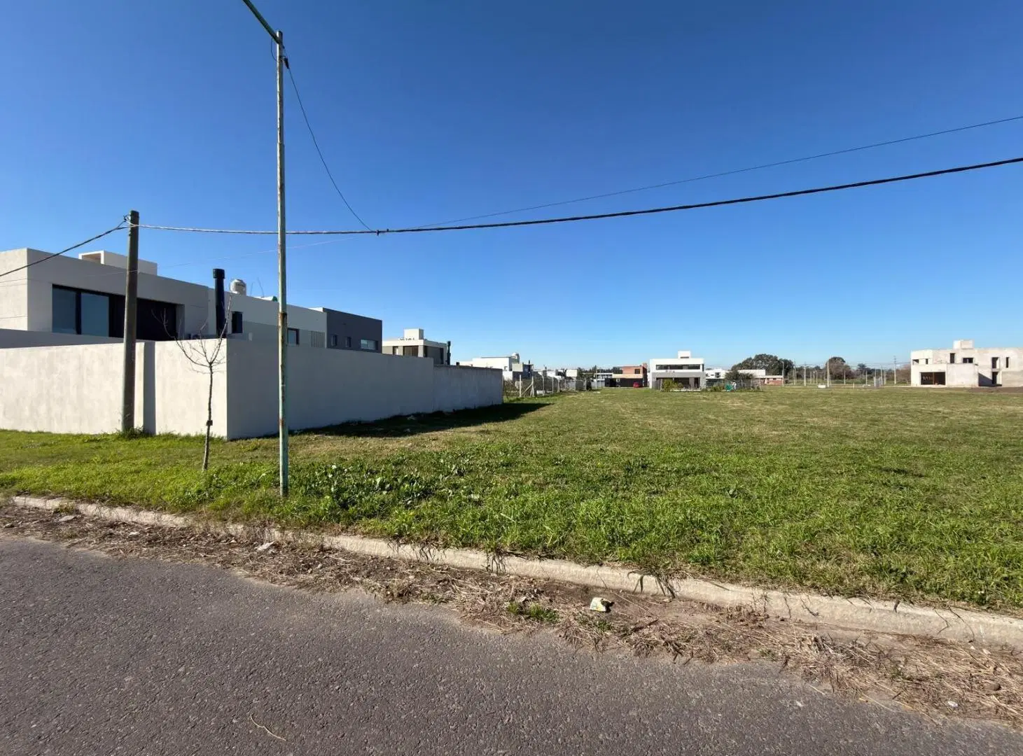 Lote en venta en barrio Don Carlos 2