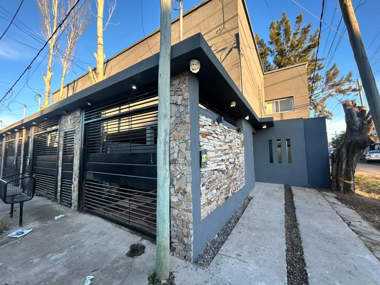 Casa en alquiler de 3 dormitorios en 4 y 496 4