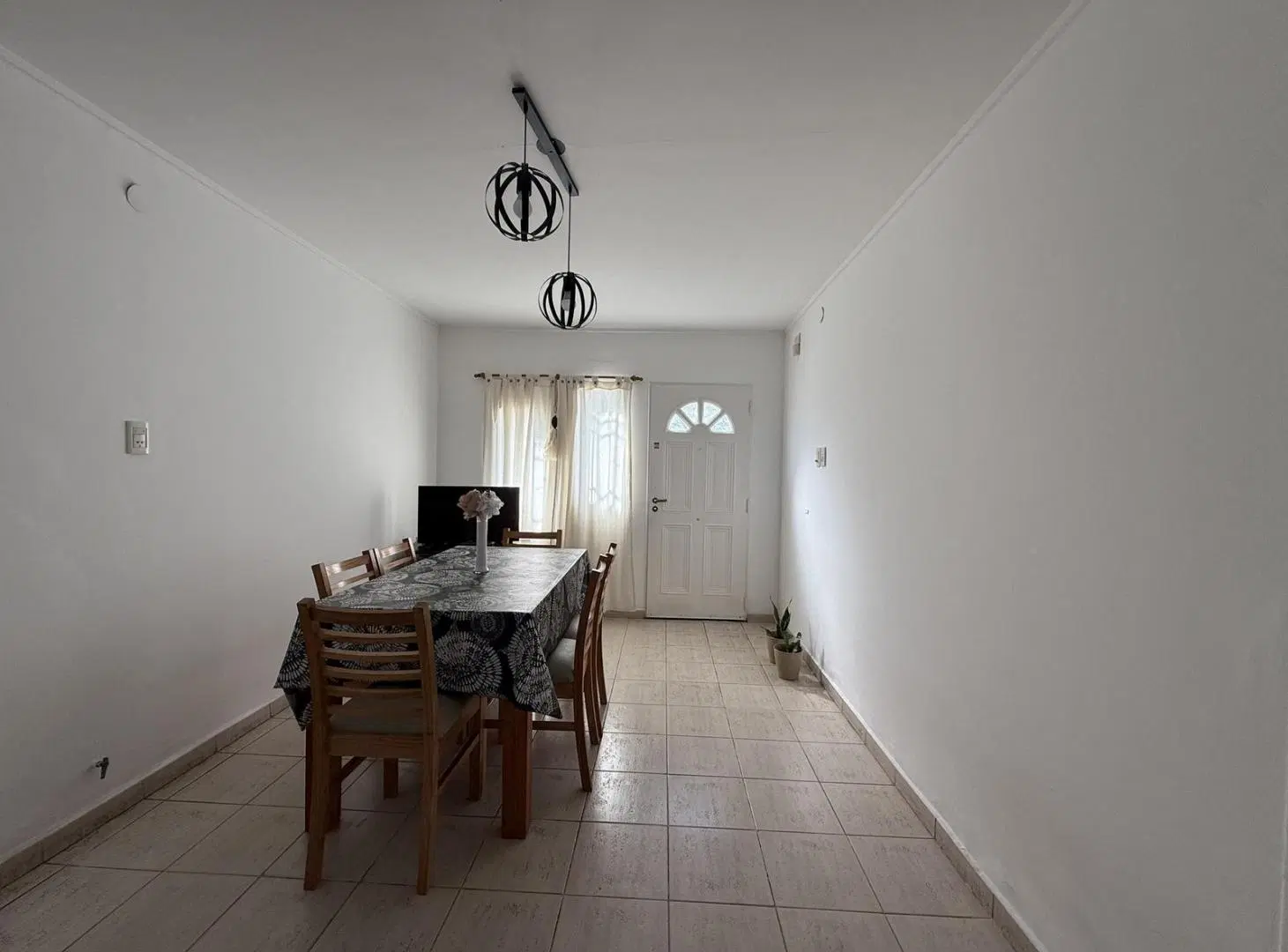 Casa de cuatro dormitorios en La Plata 5