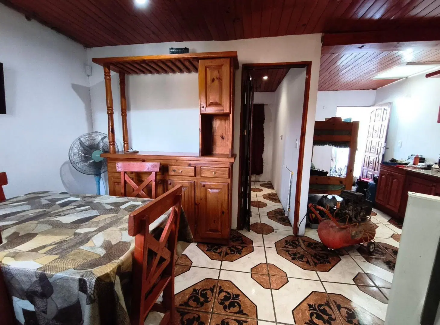Casa y Departamento en venta en Las Toninas 2