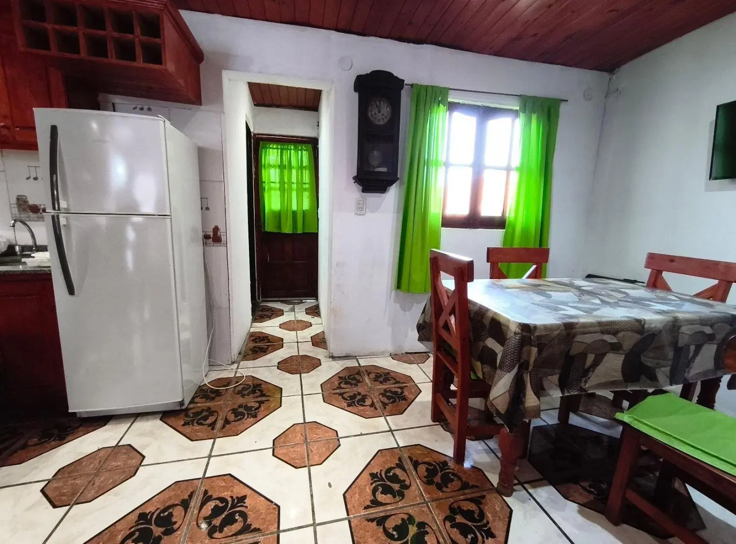 Casa y Departamento en venta en Las Toninas 1