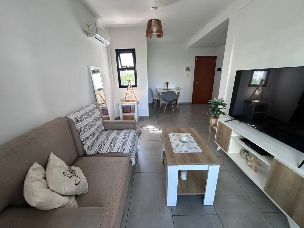 Departamento amoblado de 2 dormitorios en alquiler 2