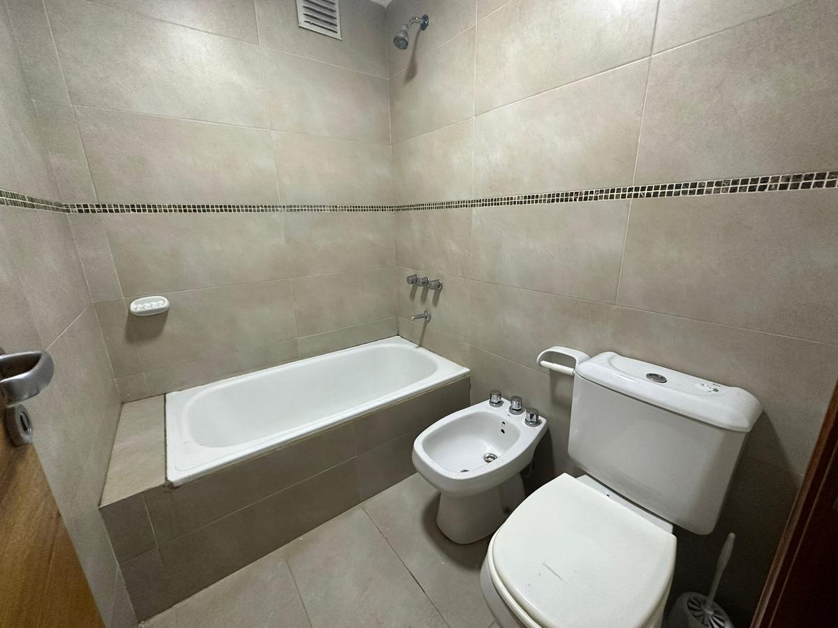 Foto de Departamento en alquiler temporal amoblado. Av. 13 e/ 61 y 62, imagen 1
