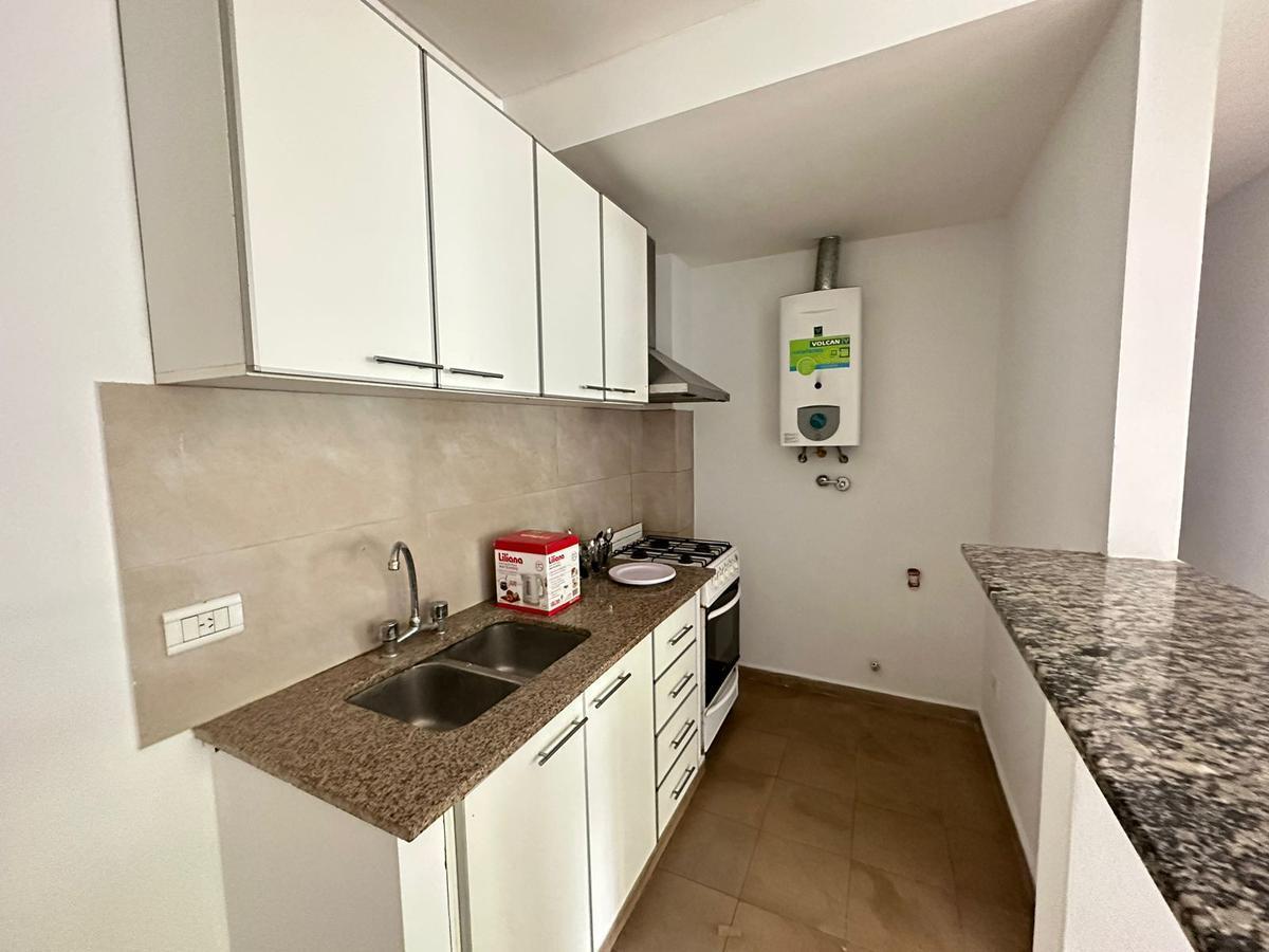 Foto de Departamento en alquiler temporal amoblado. Av. 13 e/ 61 y 62, imagen 4