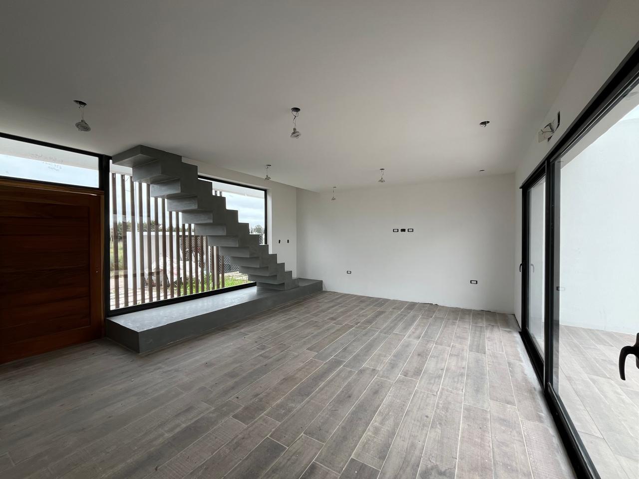 Foto de Casa a estrenar en venta - Sicardi, imagen 3