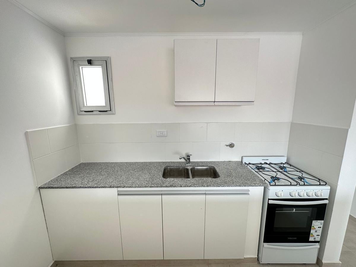 Foto de Departamento de un dormitorio en Alquiler. 18 e/ 62 y 63., imagen 4