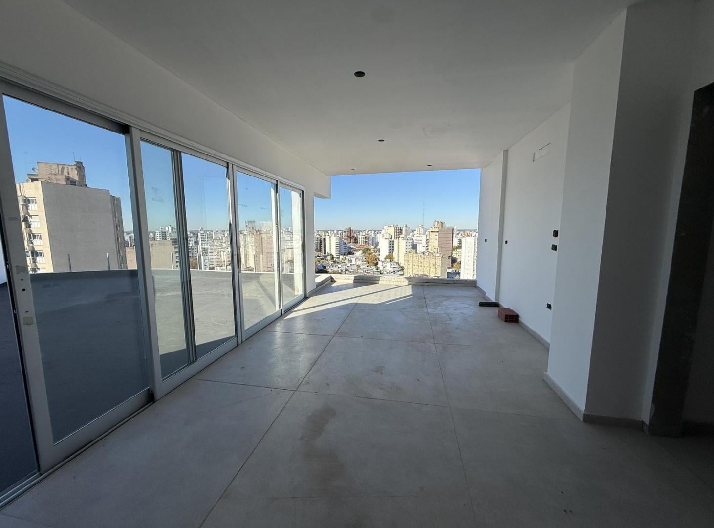 Foto de Departamento de un dormitorio en venta en diagonal 73 54 y 55, imagen 2