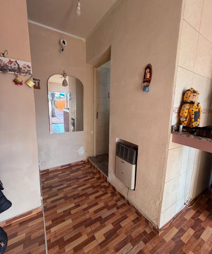 Foto de VENDO CASA INTERNA CALLE LAVALLE, SAN RAFAEL, imagen 4