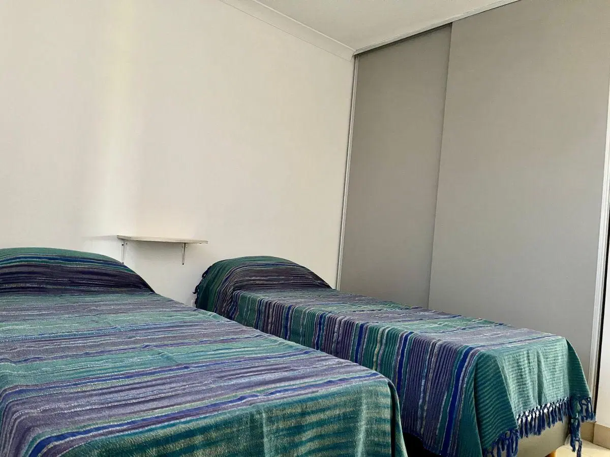 DPTO. EN VENTA DE 2 DORM. C/ COCHERA EN GUAYMALLEN 2