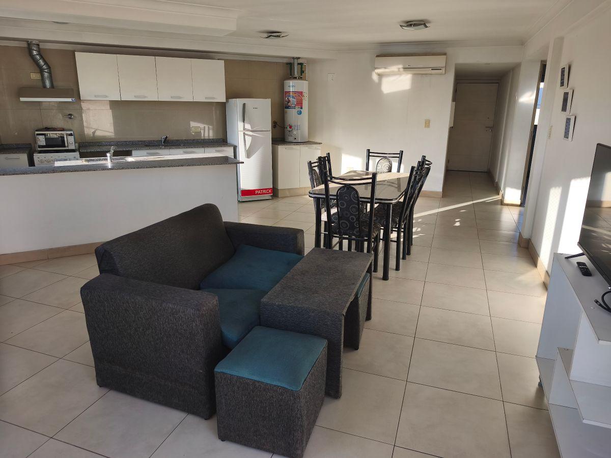 DPTO. EN VENTA DE 2 DORM. C/ COCHERA EN GUAYMALLEN