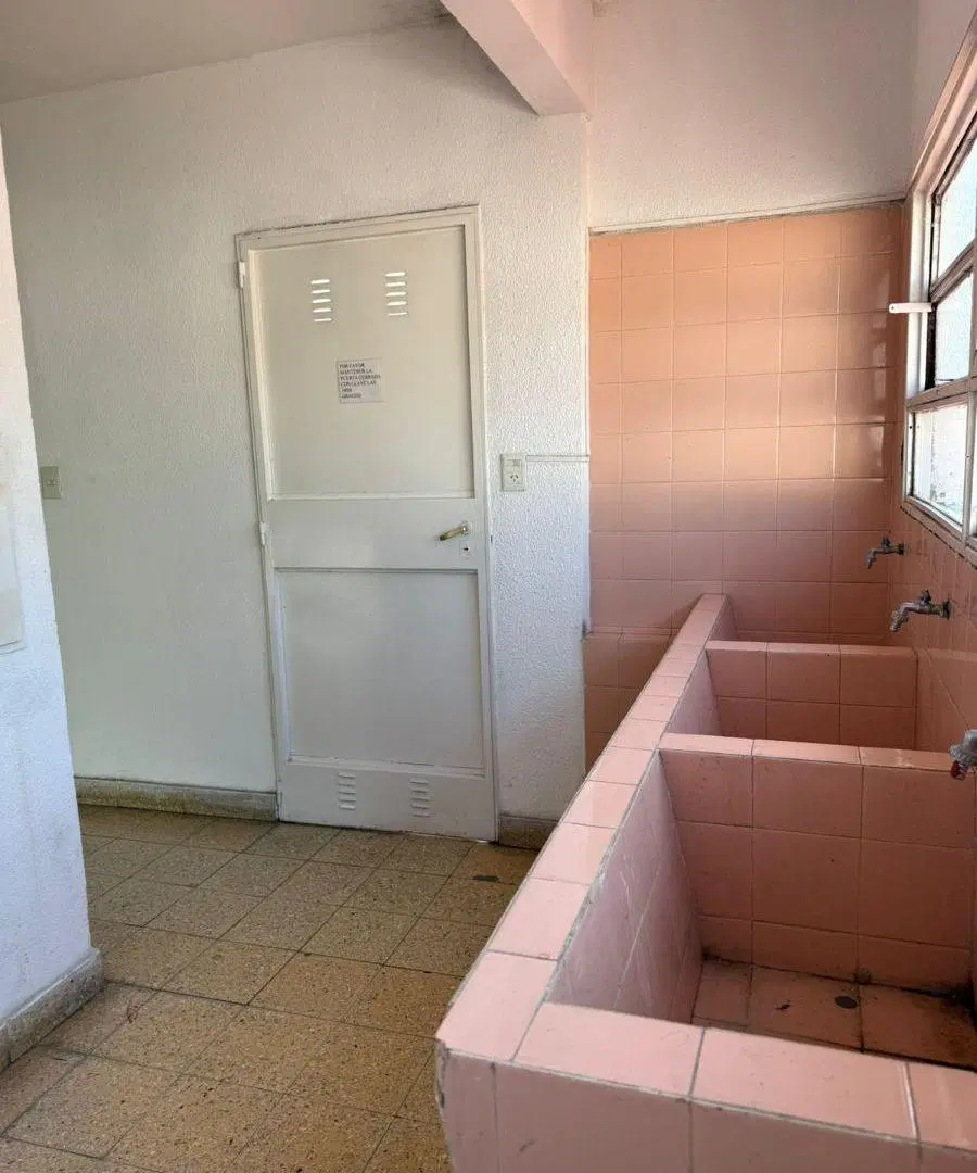 DEPARTAMENTO 2 AMBIENTES CON BALCON 4