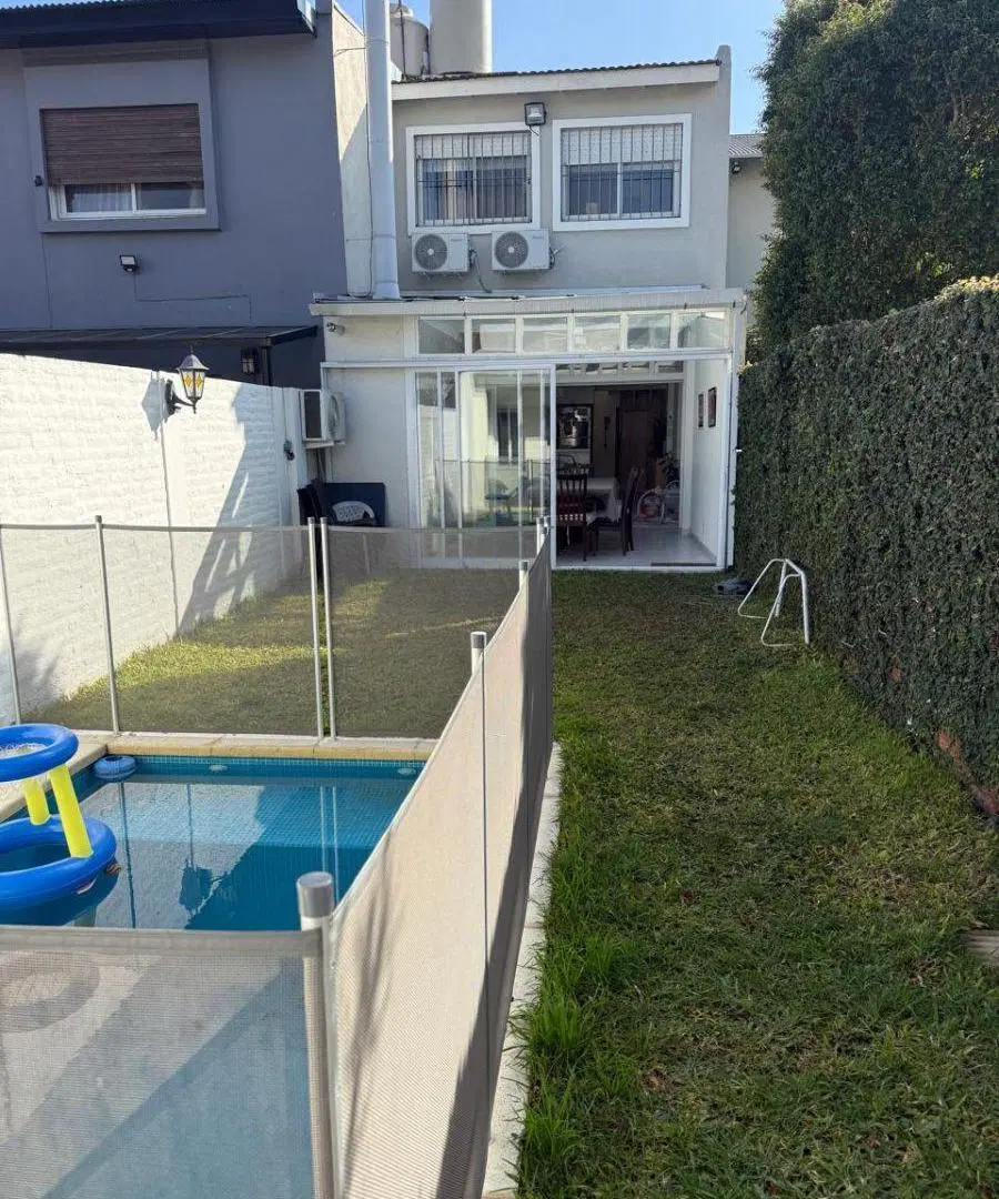 Duplex de 188 m2 con 3 dormitorios en venta en Martínez 3