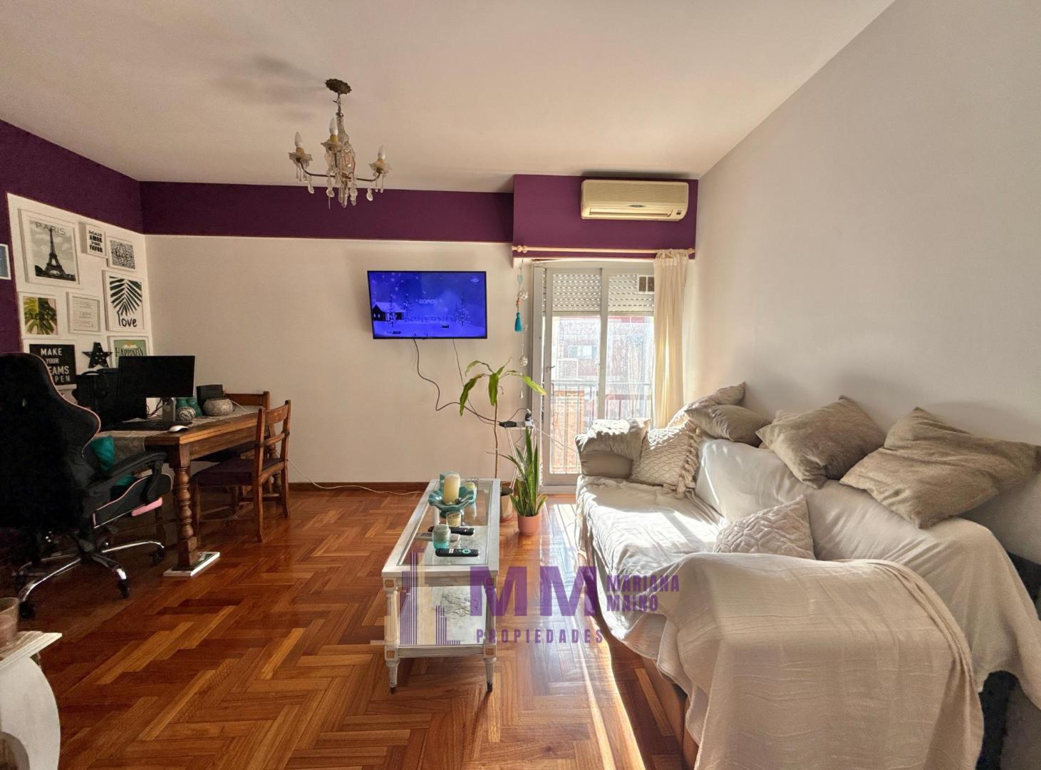 Foto de Departamento de 54 m² con 2 dormitorios en venta en Olivos, imagen 1