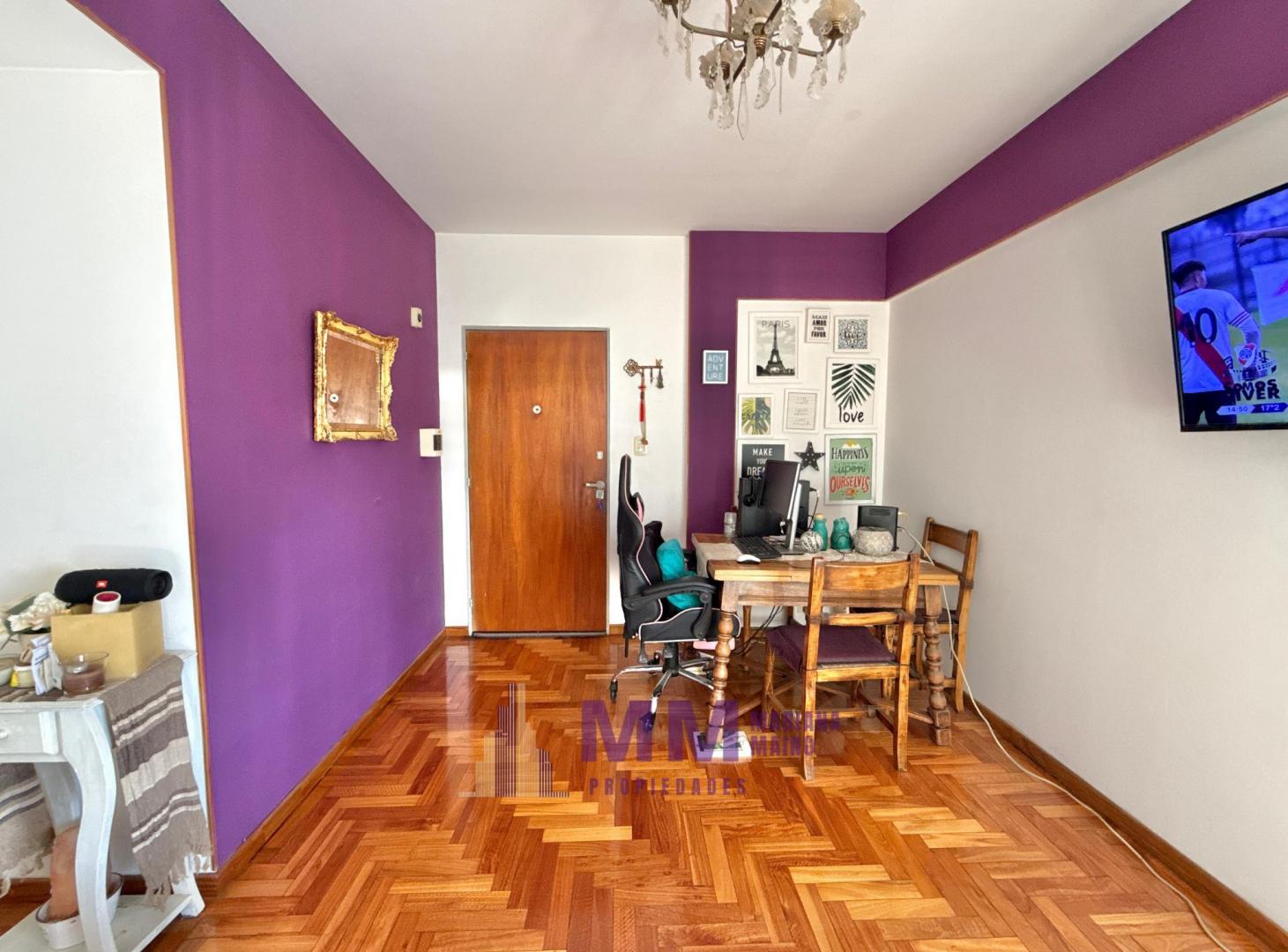 Foto de Departamento de 54 m² con 2 dormitorios en venta en Olivos, imagen 2