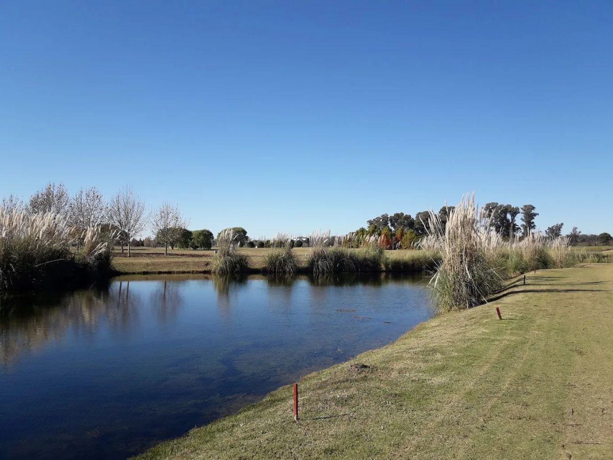 Foto de Excelente Lote I Uf 281 I en Venta en Barrio Cerrado Everlinks – Lujan, imagen 2