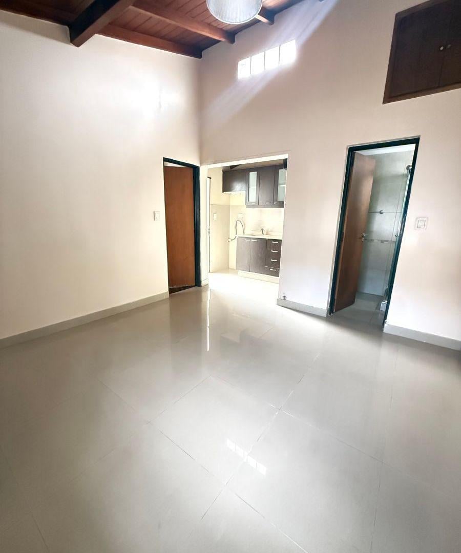 Foto de PH de 32 m² con 1 dormitorio en venta en Martínez, imagen 4