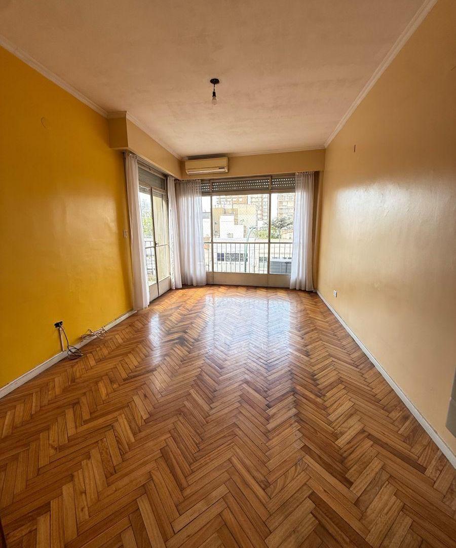 Foto de Departamento de 85 m² con 2 dormitorios en venta en Martínez, imagen 2