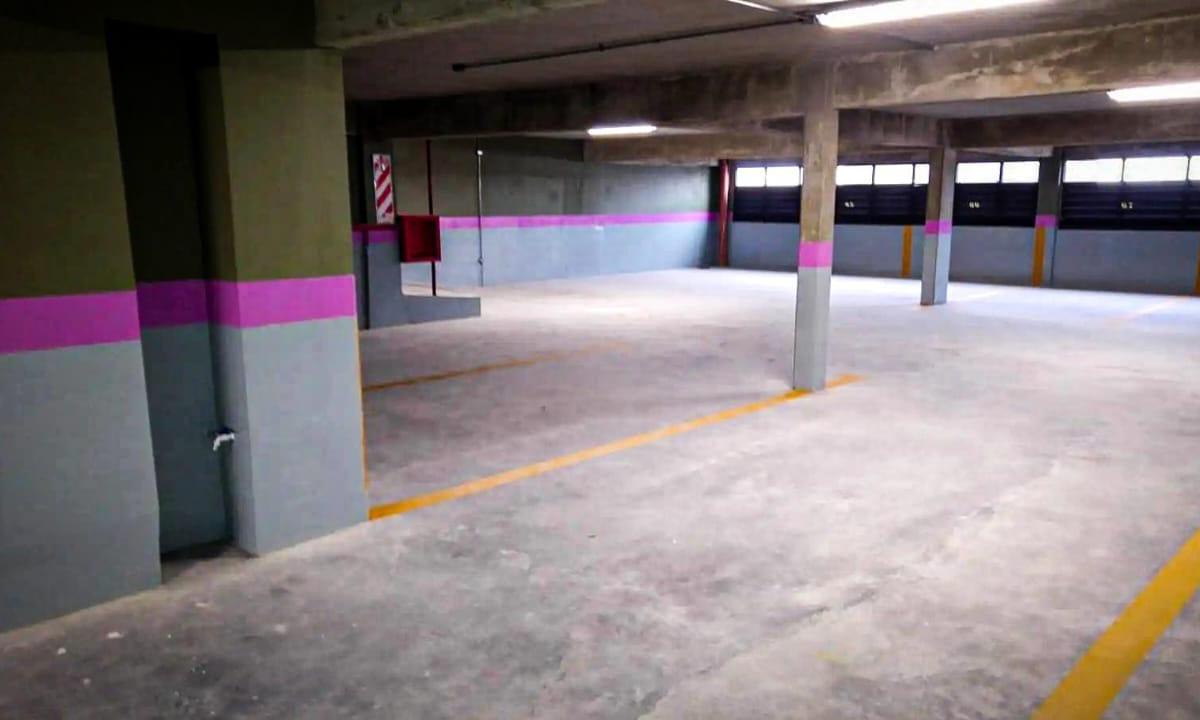 Foto de COCHERAS EN VENTA EN BALVANERA VENEZUELA 2900, imagen 2