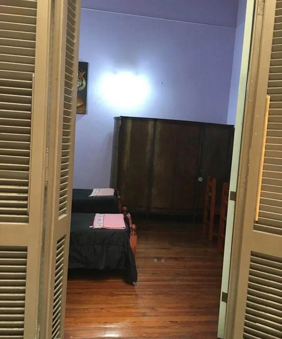 ALQUILER PH 9 ambientes AV. INDEPENDENCIA AL 2300 Entrada independiente 8